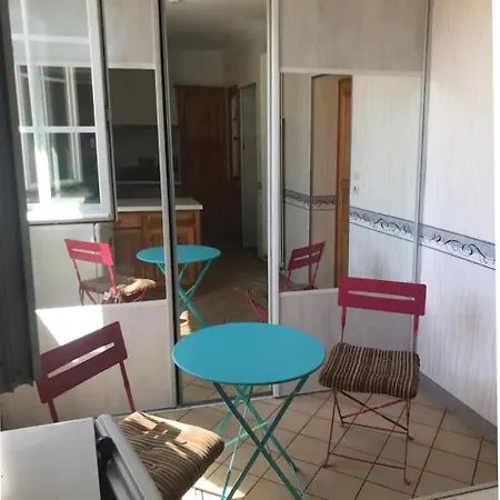 Chez Martine Nemorosa Maison Entiere Δωμάτια σε οικογενειακή κατοικία