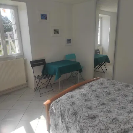 Chez Martine Nemorosa Maison Entiere Δωμάτια σε οικογενειακή κατοικία *
