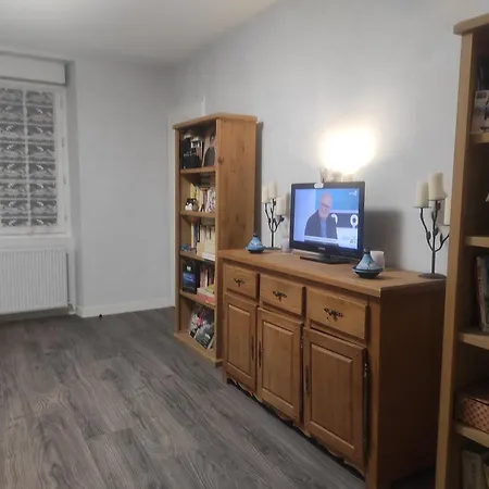 Chez Martine Nemorosa Maison Entiere Δωμάτια σε οικογενειακή κατοικία
